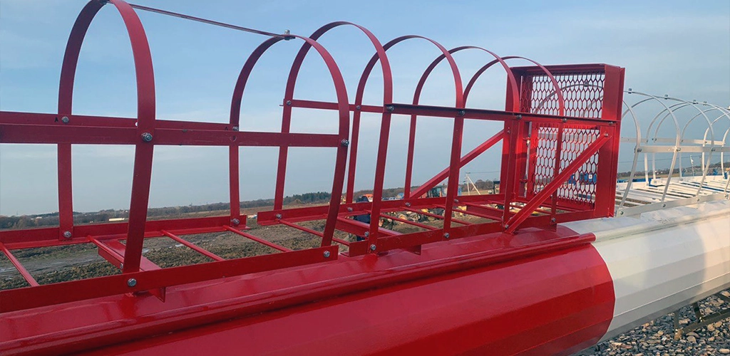 Покраска или оцинковка мачт освещения: какой вариант надежнее